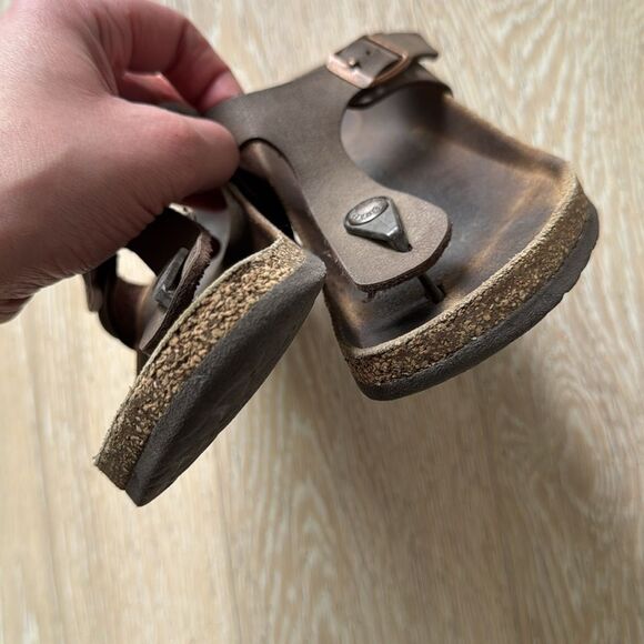 Birkenstock Gizeh Sandal Brown Sz33 - Picture 8 of 12